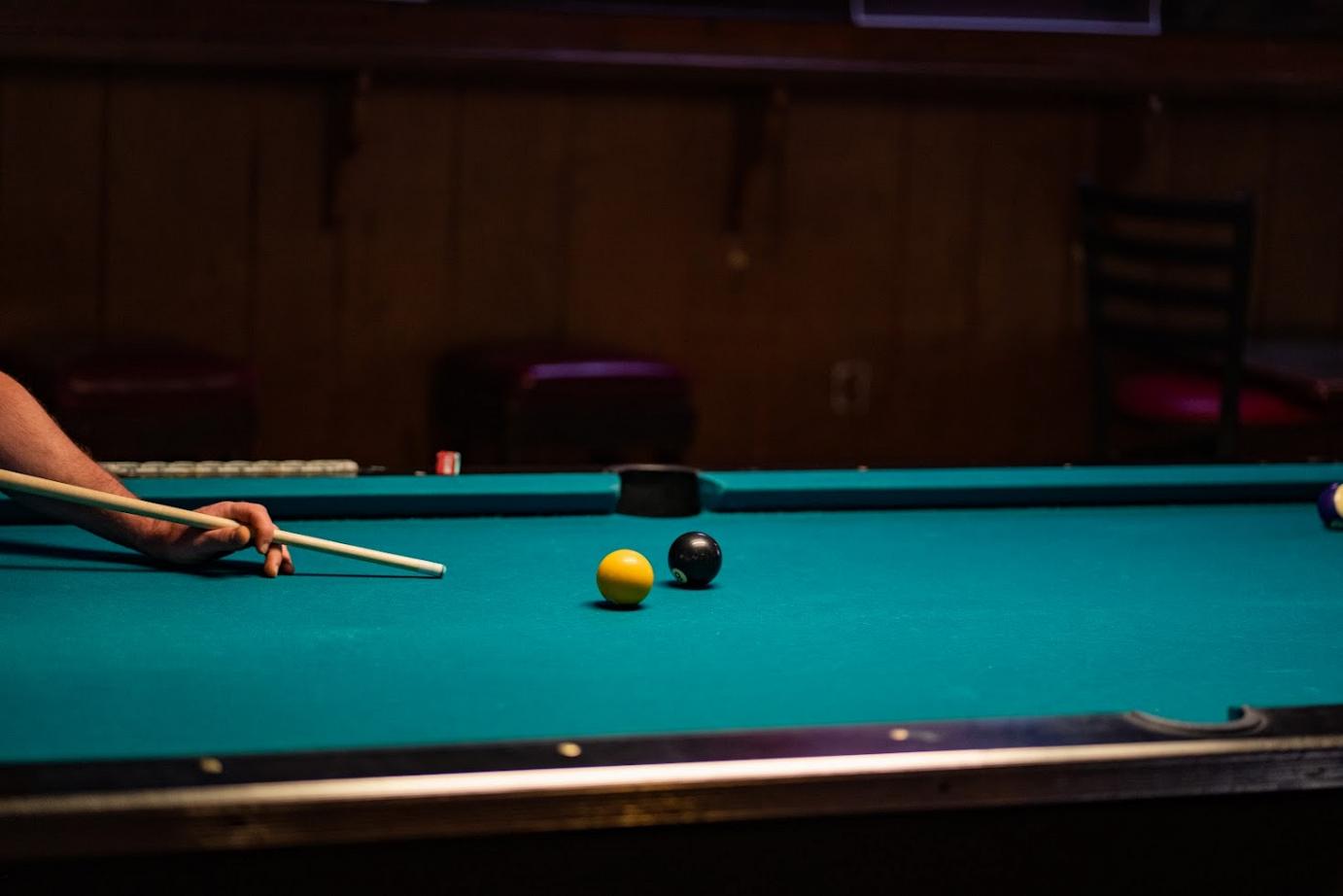 Pool table